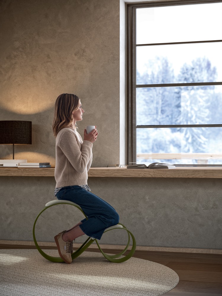 Moon von Quadrifoglio Group