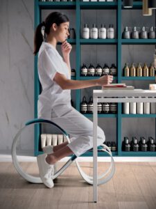 Moon von Quadrifoglio Group