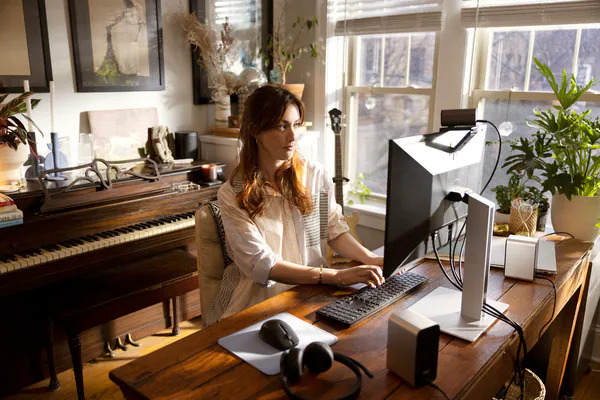 HP-965-4K-Streaming-Webcam_1